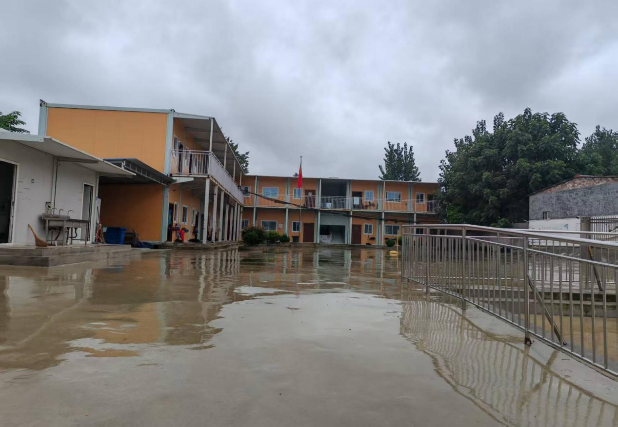 梁李小学.png 梁李小学.png